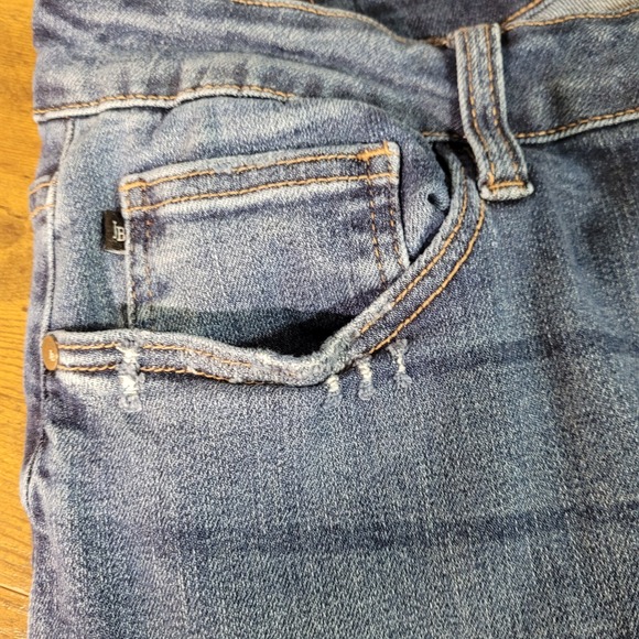 Judy Blue 18W Wide Leg Cropped Jeans Distressed Blue Denim 35x23 - Picture 11 of 13